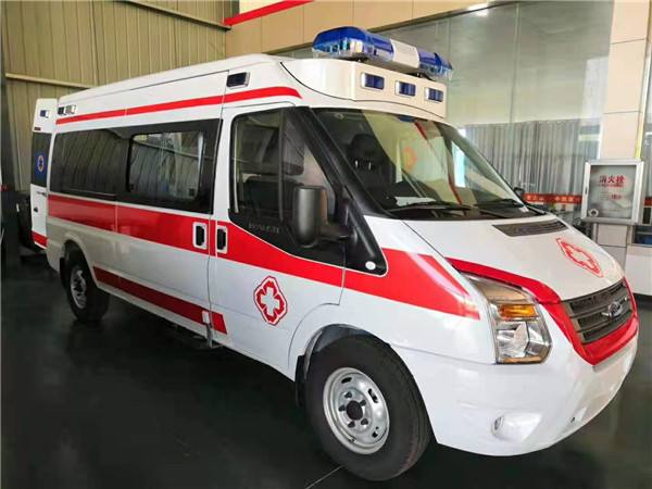 灵山县福特V362救护车
